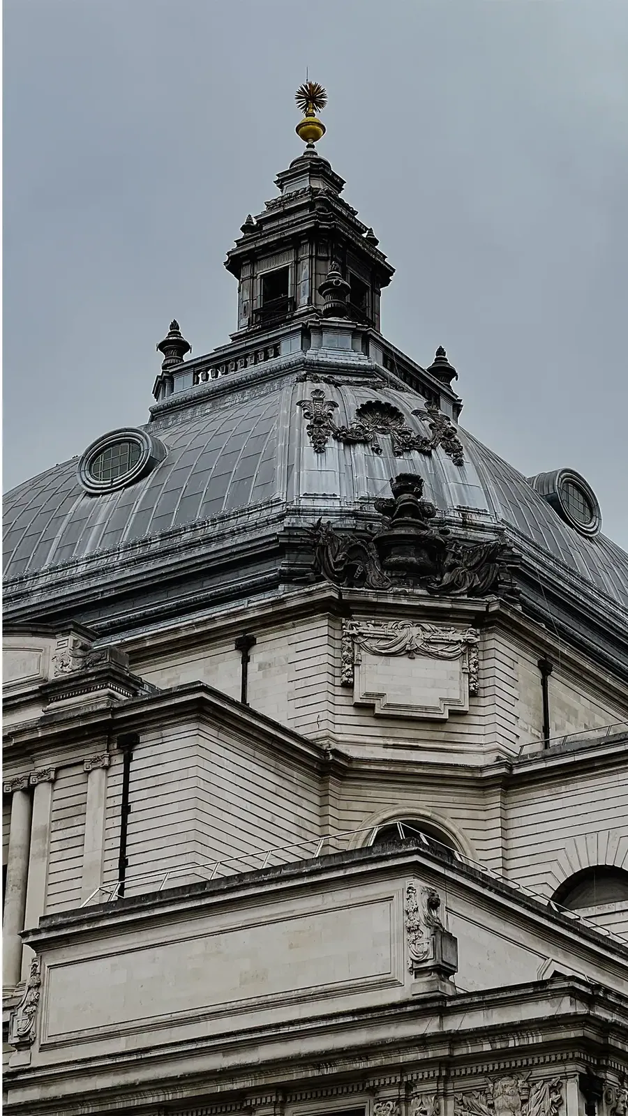Cardiff historic museum architecture aesthetic photography Rois Lappas