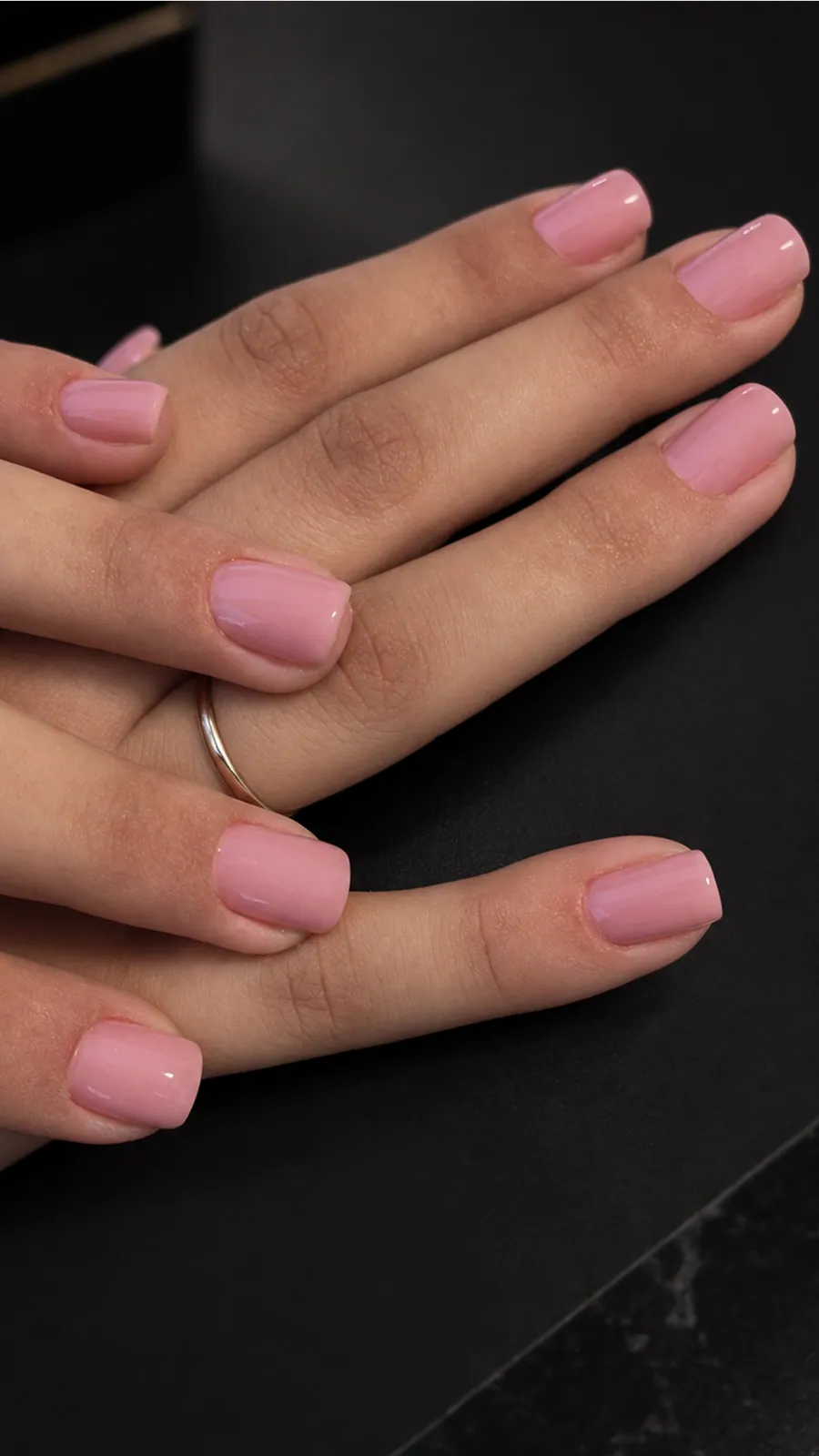 Pink nails beauty content creation photo retouching Rois Lappas