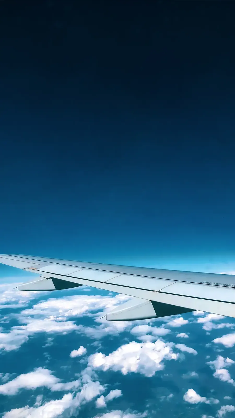 Airplane wing travel content photography Rois Lappas