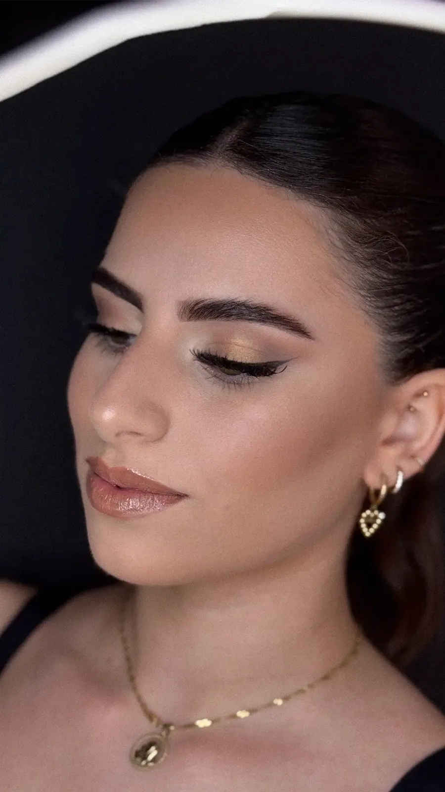 Soft glam makeup beauty aesthetic photography Rois Lappas